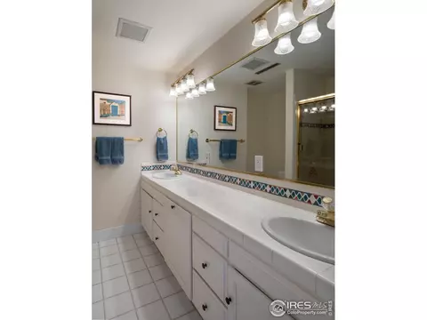 9184 Pine Ridge Ln, Boulder, CO 80302 photo 30