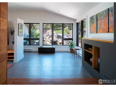 9184 Pine Ridge Ln, Boulder, CO 80302 photo 5