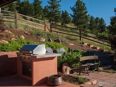 9184 Pine Ridge Ln, Boulder, CO 80302 photo 33