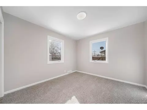 820 Moline St, Aurora, CO 80010 photo 19