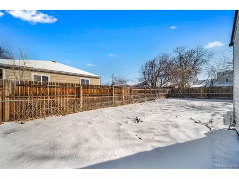 820 Moline St, Aurora, CO 80010 photo 17