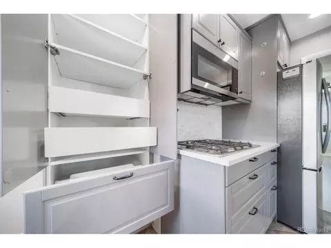 820 Moline St, Aurora, CO 80010 photo 18