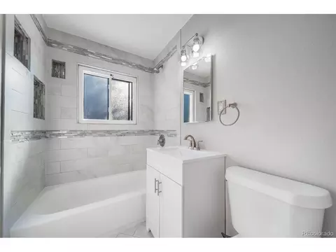820 Moline St, Aurora, CO 80010 photo 22