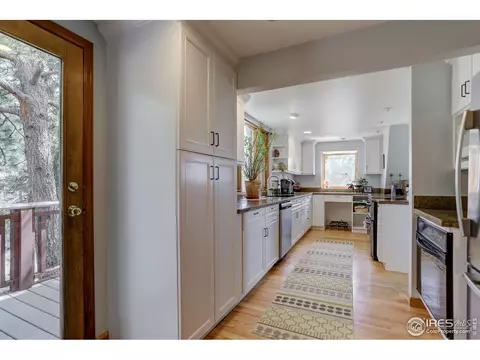 382 Whispering Pines Rd, Boulder, CO 80302 photo 12