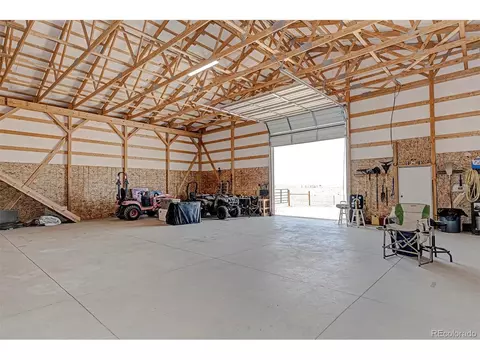 44995 Wolf Creek Dr, Bennett, CO 80102 photo 30