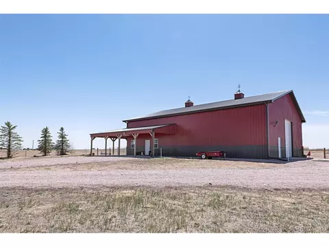 44995 Wolf Creek Dr, Bennett, CO 80102 photo 27