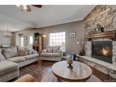 44995 Wolf Creek Dr, Bennett, CO 80102 photo 5