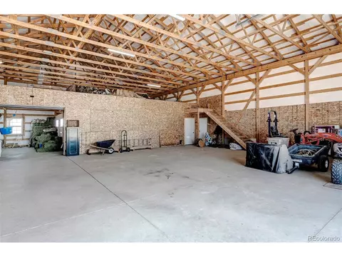 44995 Wolf Creek Dr, Bennett, CO 80102 photo 32