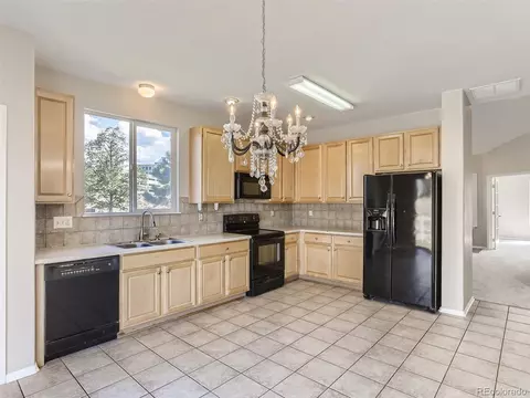 14977 E Maple Pl, Aurora, CO 80012 photo 8