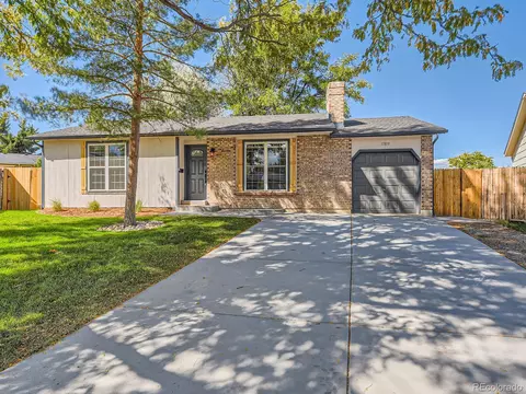 17819 E Louisiana Ave, Aurora, CO 80017
