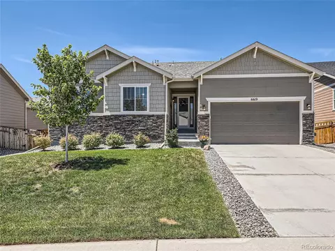6619 Petunia Pl, Castle Rock, CO 80108