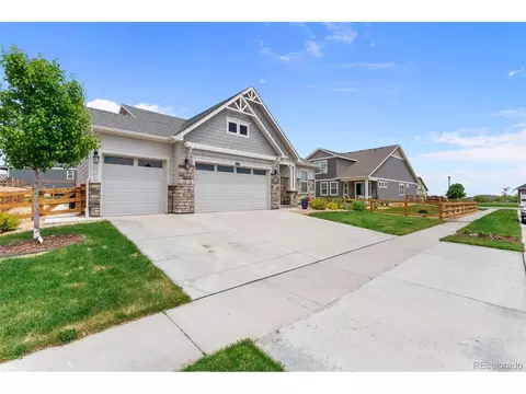 7757 E 157th Ave, Thornton, CO 80602 photo 2