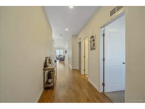 26726 E Bayaud Ave, Aurora, CO 80018 photo 4