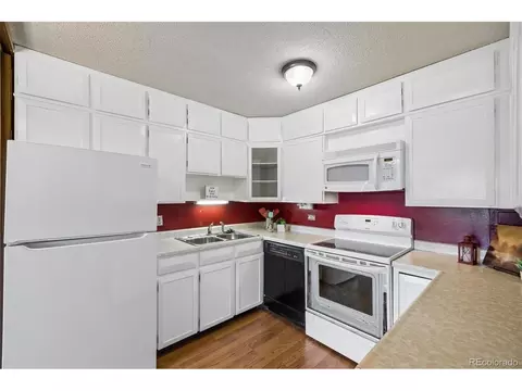 Kitchen - 9150 E Center Ave #4B, Denver, CO 80247 photo 1 of 2
