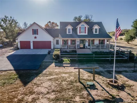 4048 Bear Canyon Cir, Sedalia, CO 80135