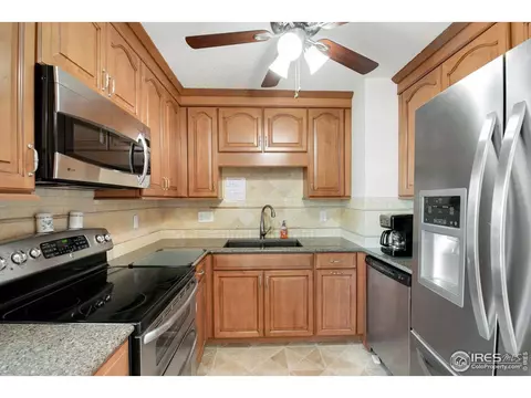 1014 Larch Dr, Windsor, CO 80550 photo 5