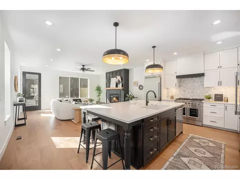 1695 N Zenobia St #1, Denver, CO 80204