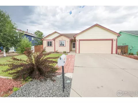 1117 E 25th St Ln, Greeley, CO 80631 photo 2