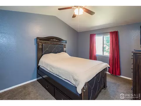 1117 E 25th St Ln, Greeley, CO 80631 photo 9
