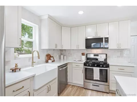 Kitchen - 2575 S Lafayette St, Denver, CO 80210 photo 4 of 5
