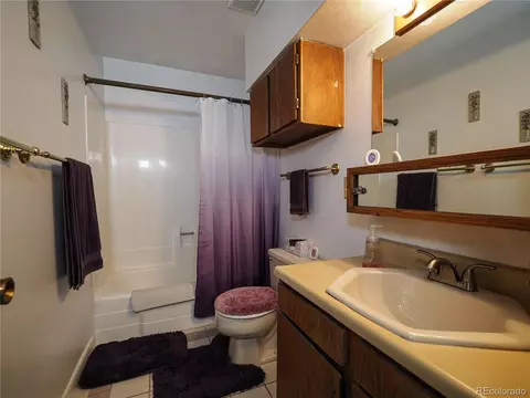 Bath - 5035 E Weaver Ave, Centennial, CO 80121 photo 1 of 2