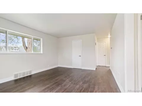 3760 Elm St, Denver, CO 80207 photo 8