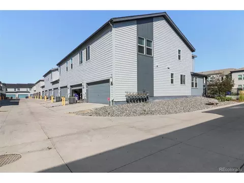 16268 Elk Dr, Denver, CO 80239 photo 24