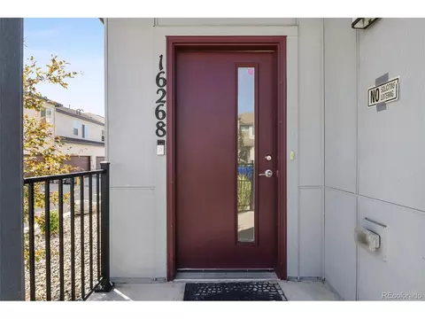 16268 Elk Dr, Denver, CO 80239 photo 5