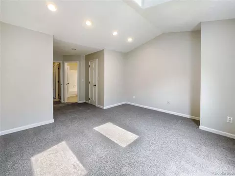 2699 E Nichols Cir, Centennial, CO 80122 photo 14