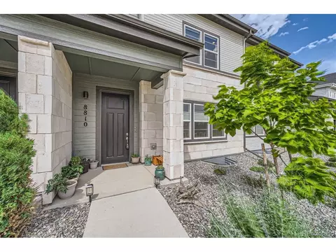 8810 Fraser River Loop, Littleton, CO 80125