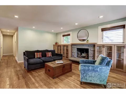 1460 Chambers Dr, Boulder, CO 80305 photo 3