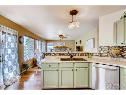 845 Pendleton Ave, Longmont, CO 80504 photo 11