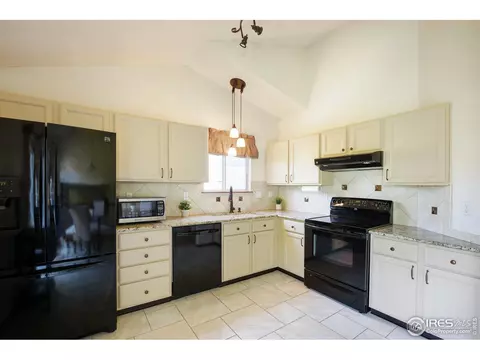 9669 Teller Ct, Westminster, CO 80021 photo 5