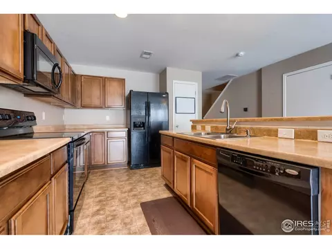 18861 E 58th Ave #E, Denver, CO 80249 photo 2