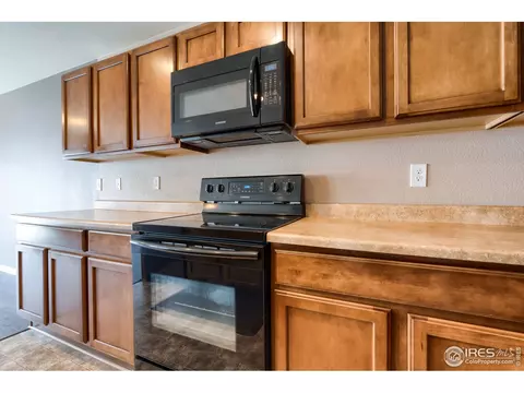 18861 E 58th Ave #E, Denver, CO 80249 photo 4