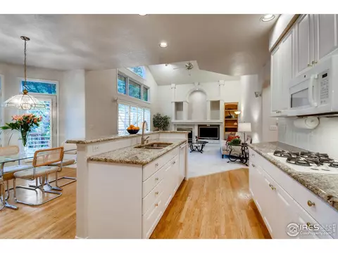 5371 Desert Mountain Ct, Boulder, CO 80301 photo 9
