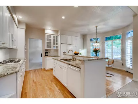 5371 Desert Mountain Ct, Boulder, CO 80301 photo 8