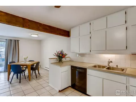 4282 Greenbriar Blvd, Boulder, CO 80305 photo 7