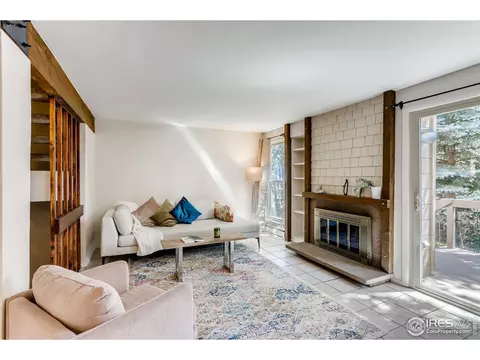 4282 Greenbriar Blvd, Boulder, CO 80305 photo 4