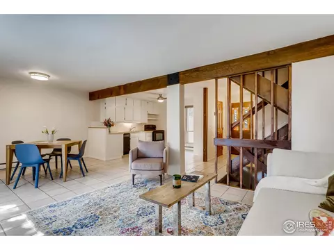 4282 Greenbriar Blvd, Boulder, CO 80305 photo 3