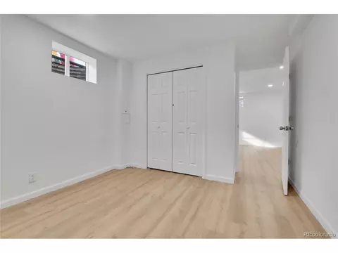 5224 Scranton Ct, Denver, CO 80239 photo 23