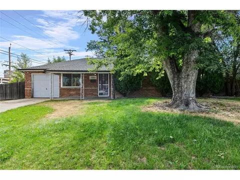 1290 Ursula St, Aurora, CO 80011