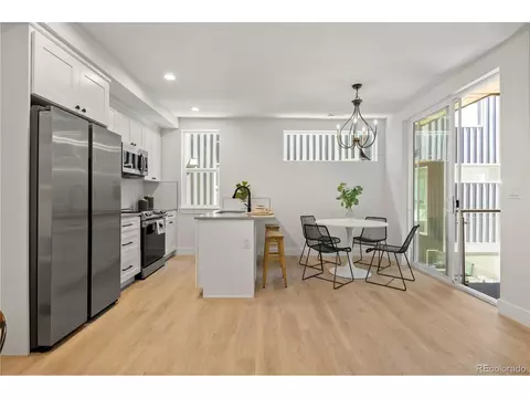 2292 S Dexter St #1, Denver, CO 80222