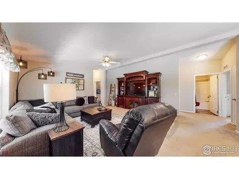 528 E County Road 2, Berthoud, CO 80513 photo 7