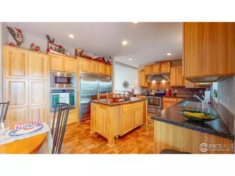 528 E County Road 2, Berthoud, CO 80513 photo 4