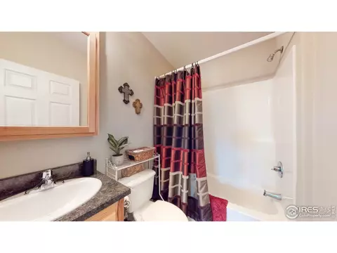528 E County Road 2, Berthoud, CO 80513 photo 20