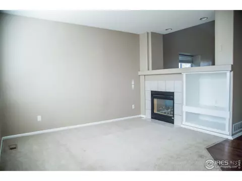 11227 Dover St, Longmont, CO 80504 photo 4