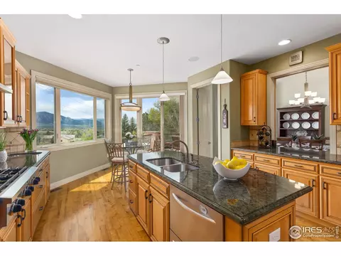 7469 Spring Dr, Boulder, CO 80303 photo 9
