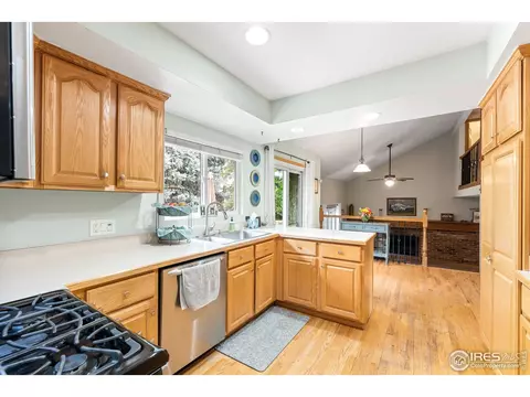 8662 Iris St, Arvada, CO 80005 photo 5