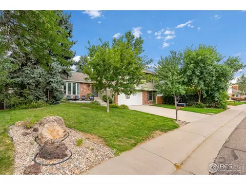8662 Iris St, Arvada, CO 80005 photo 2